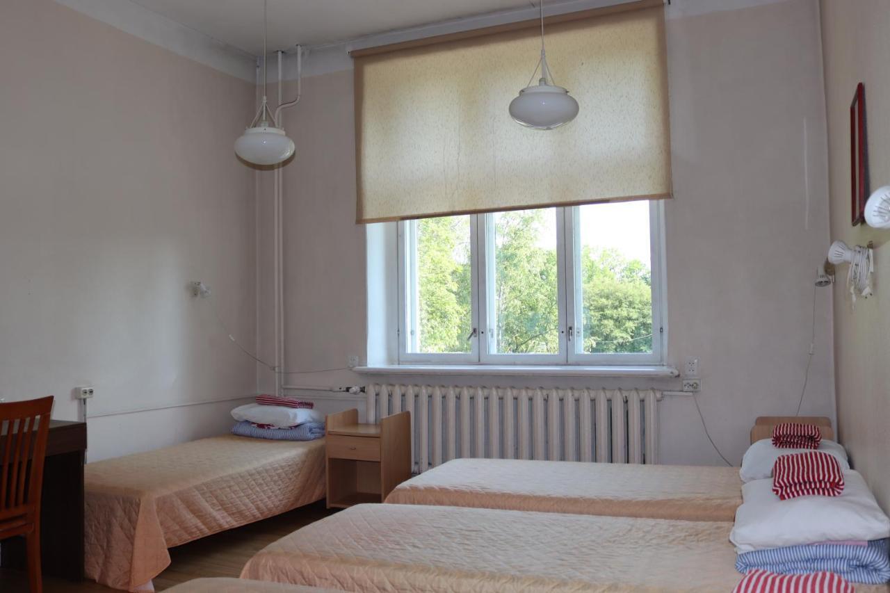 Hostel Louna Пярну Екстер'єр фото