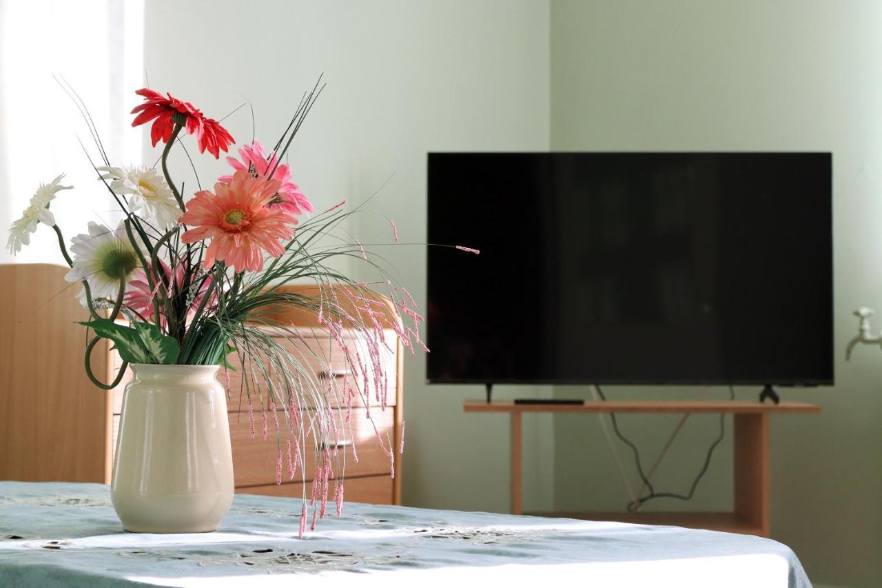 Hostel Louna Пярну Екстер'єр фото