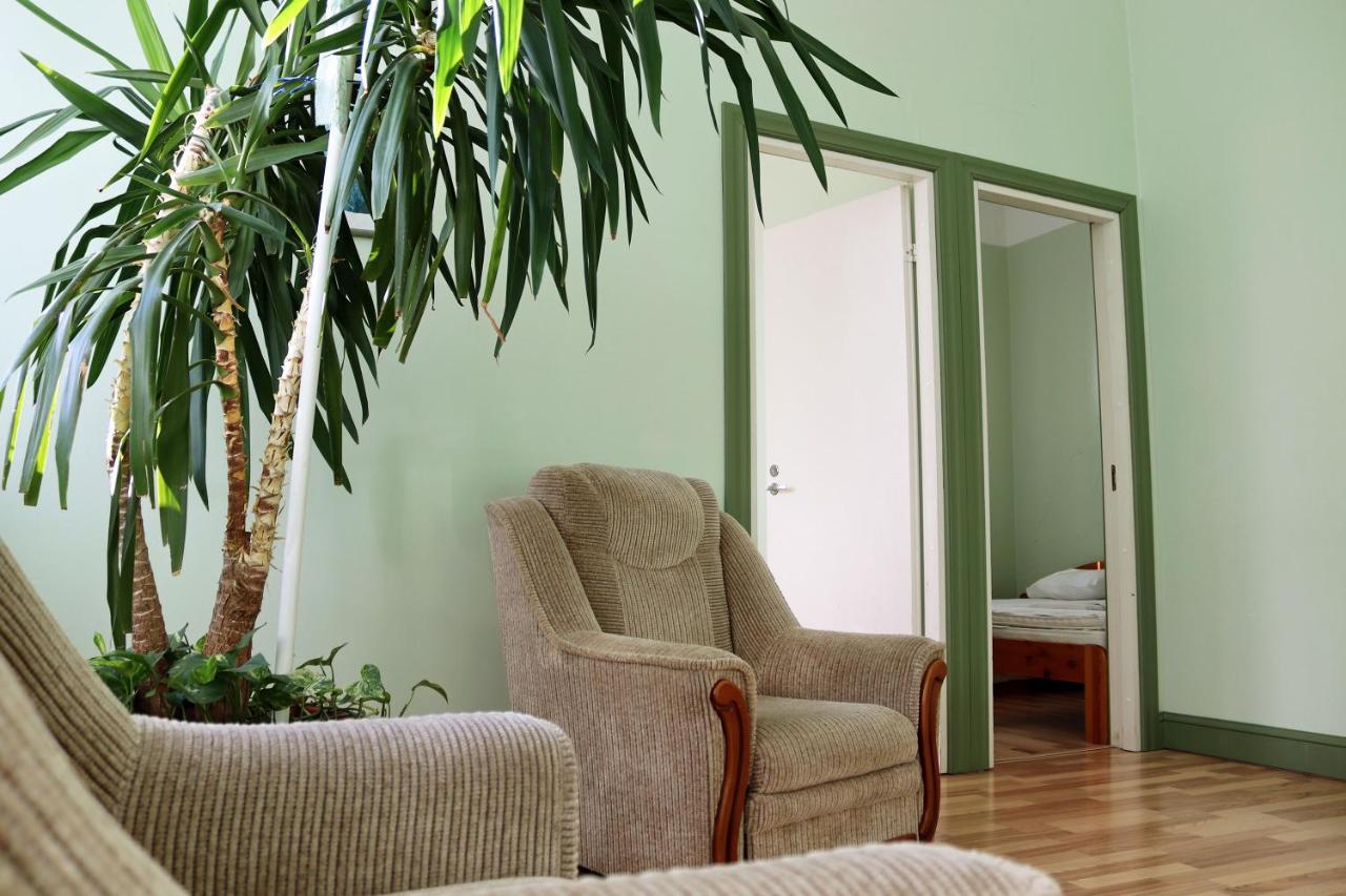 Hostel Louna Пярну Екстер'єр фото