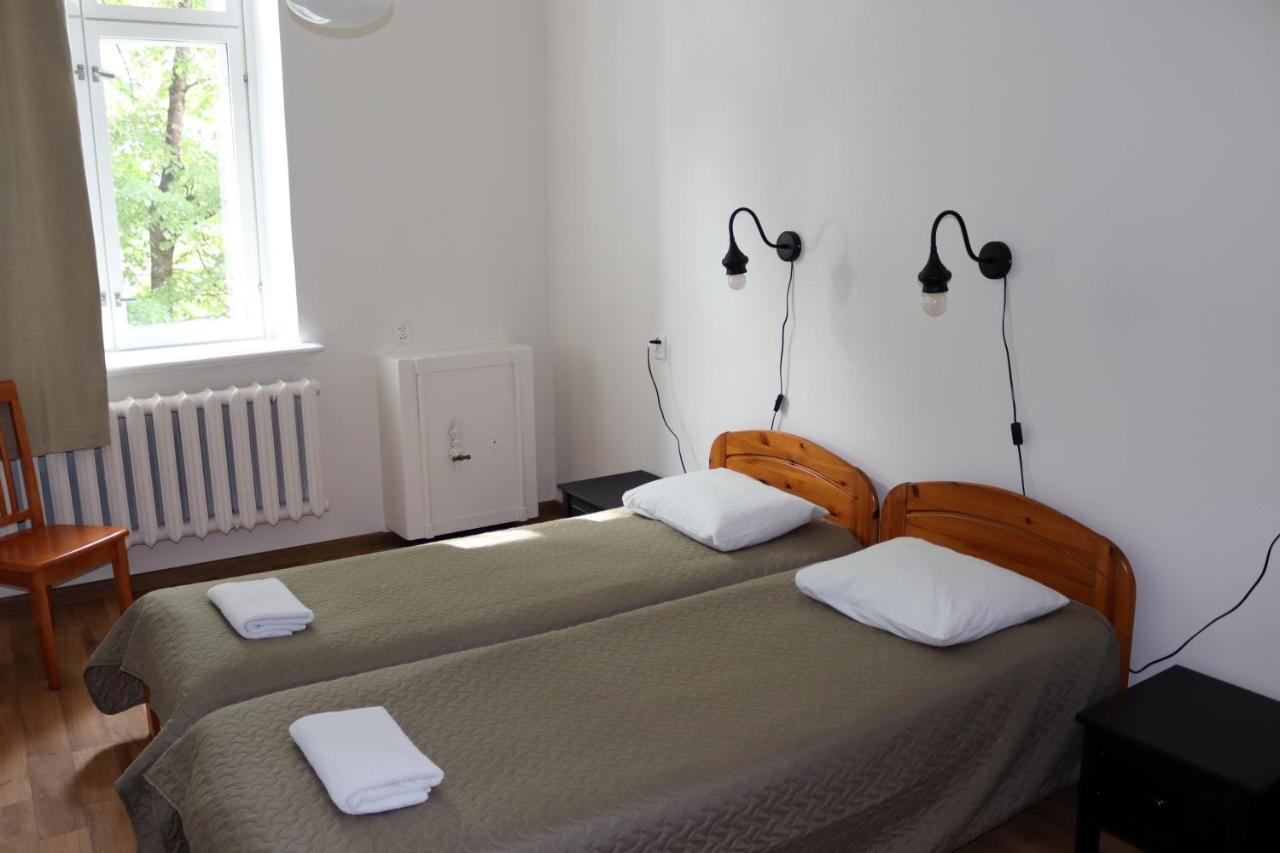Hostel Louna Пярну Екстер'єр фото