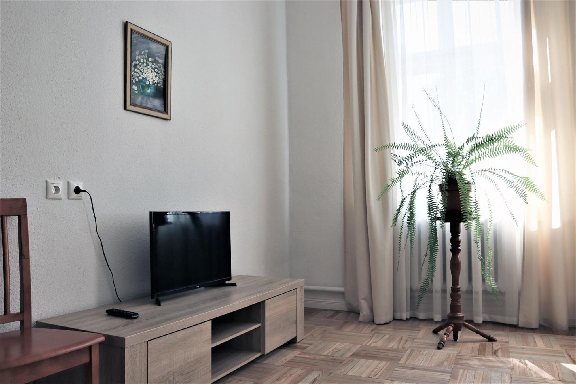 Hostel Louna Пярну Екстер'єр фото